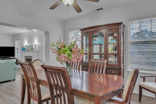 1809 Tryon Rd, Longview, TX 75601