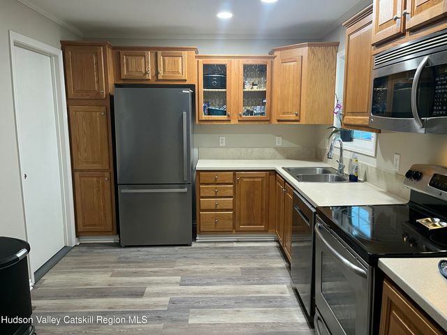 13 Mahoney Road, Stuyvesant, NY 12173