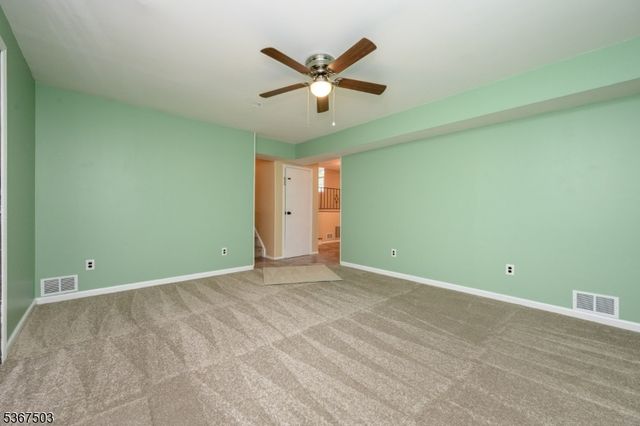43 Barry Dr, Rockaway Twp., NJ 07866