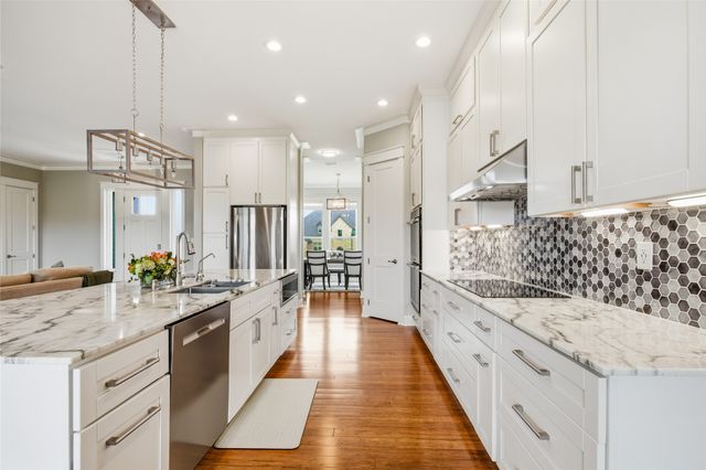 12701 Bella Strada Drive, Fort Worth, TX 76126