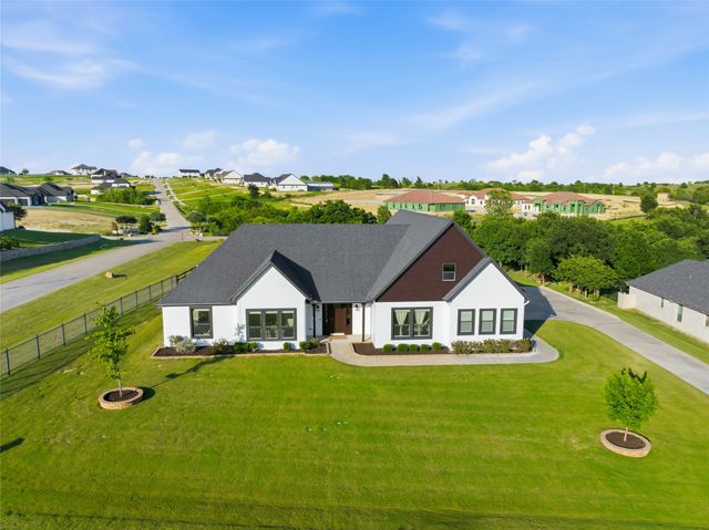 12701 Bella Strada Drive, Fort Worth, TX 76126