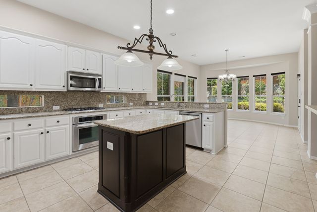 708 Hackberry Ridge Drive, Mckinney, TX 75072
