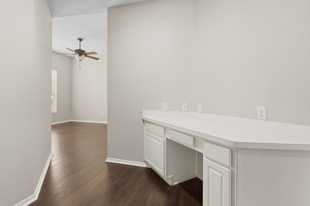 708 Hackberry Ridge Drive, Mckinney, TX 75072