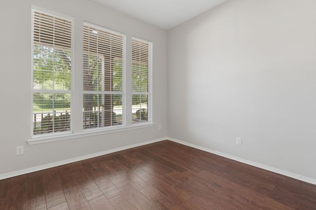708 Hackberry Ridge Drive, Mckinney, TX 75072