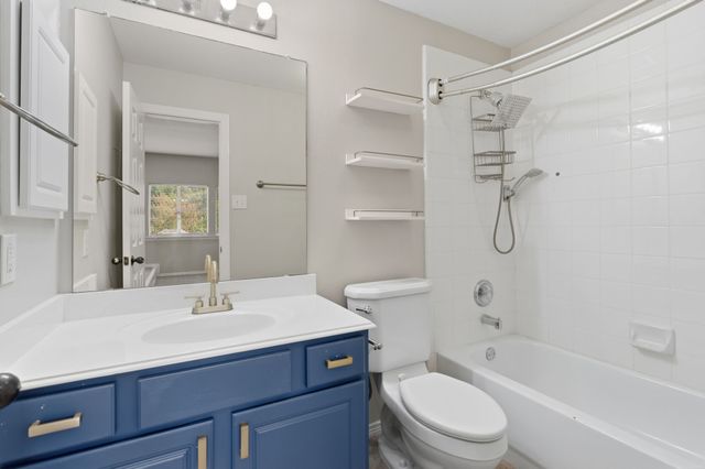 708 Hackberry Ridge Drive, Mckinney, TX 75072