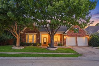 708 Hackberry Ridge Drive, Mckinney, TX 75072