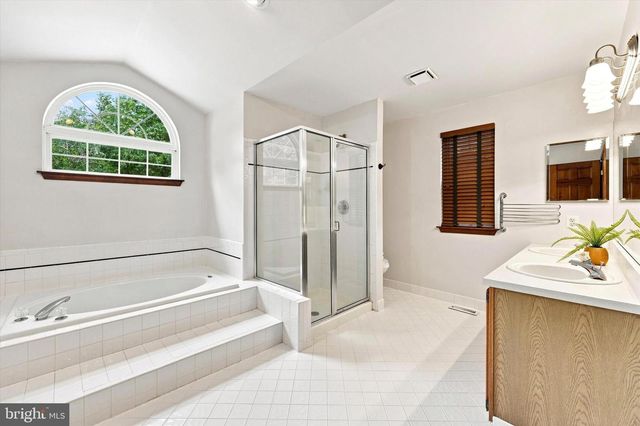 1708 MALLARD CT, Williamstown, NJ 08094
