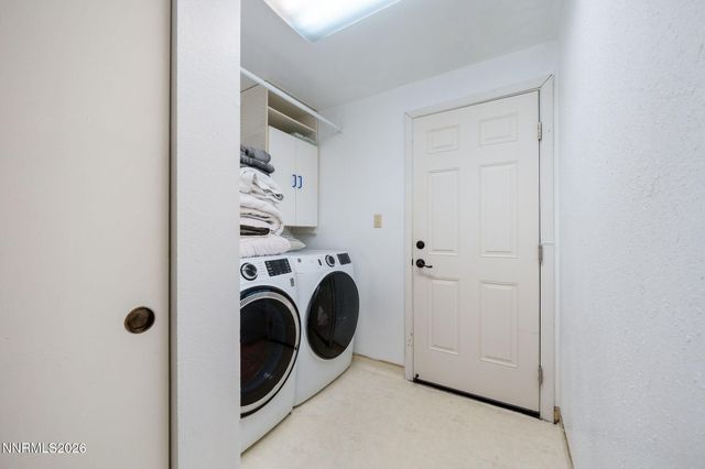 1091 Alta Vista Drive, Sparks, NV 89434