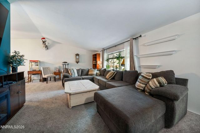 1091 Alta Vista Drive, Sparks, NV 89434