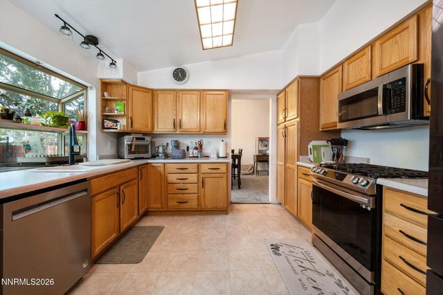 1091 Alta Vista Drive, Sparks, NV 89434