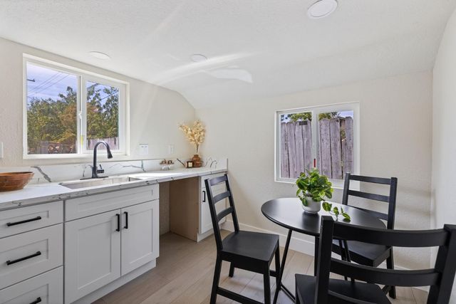 415 Curran Ave, Sacramento, CA 95833