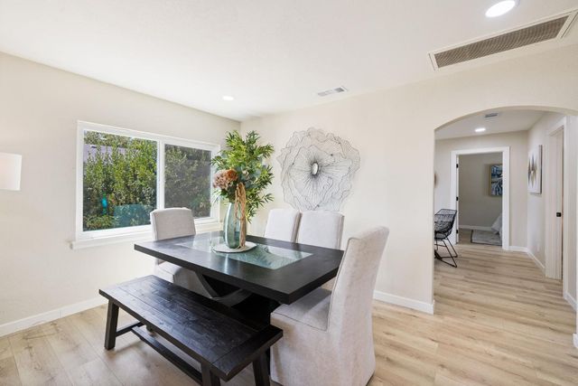 415 Curran Ave, Sacramento, CA 95833