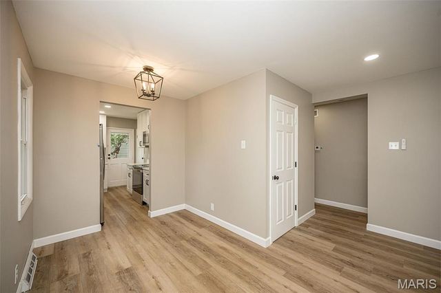 2568 Bonniebrook Drive, Maryland Heights, MO 63043