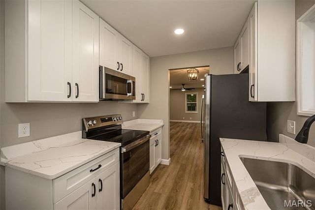 2568 Bonniebrook Drive, Maryland Heights, MO 63043