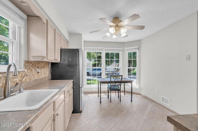 7 Petunia Place, Freehold, NJ 07728