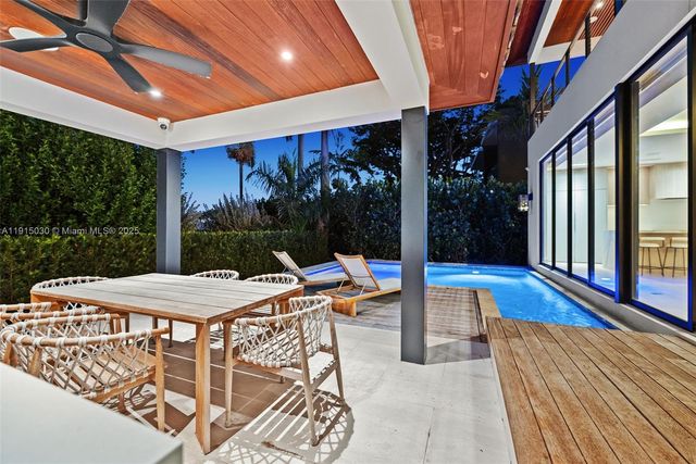 5831 Alton Rd, Miami Beach, FL 33140