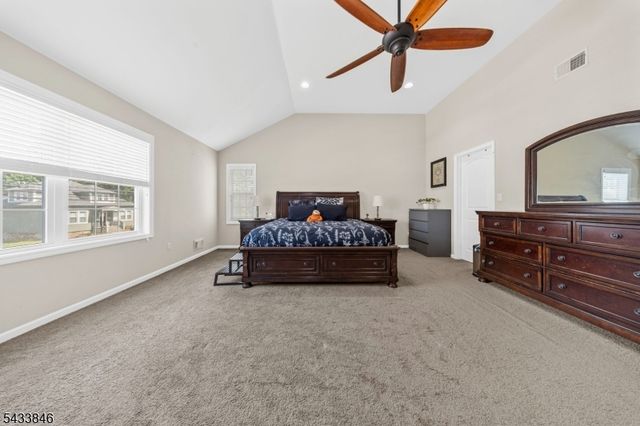 418 Oak St, Boonton Town, NJ 07005