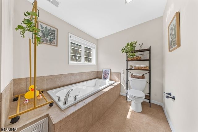 418 Oak St, Boonton Town, NJ 07005