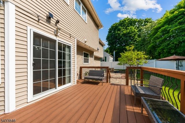 418 Oak St, Boonton Town, NJ 07005