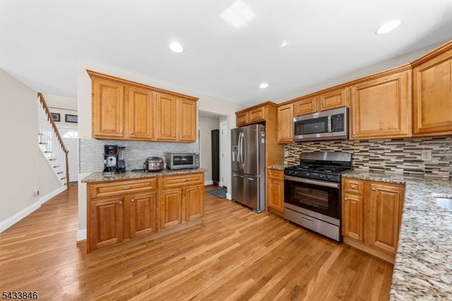 418 Oak St, Boonton Town, NJ 07005