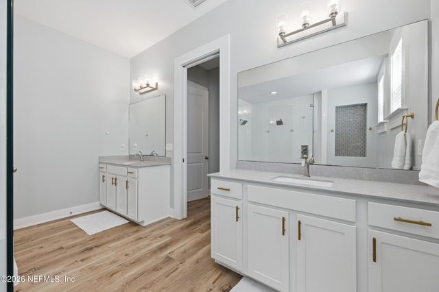 2041 WATERWAY ISLAND Lane, Jacksonville Beach, FL 32250