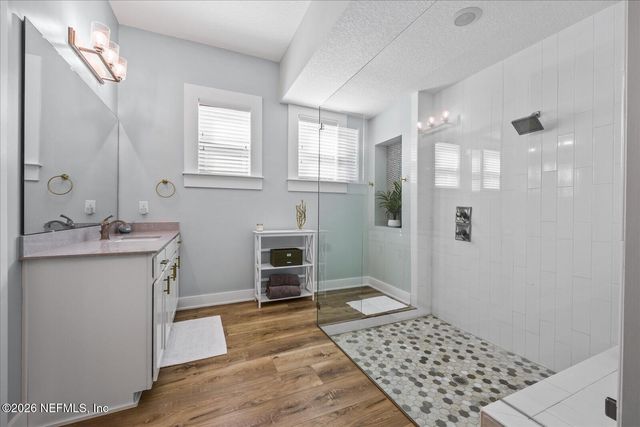 2041 WATERWAY ISLAND Lane, Jacksonville Beach, FL 32250