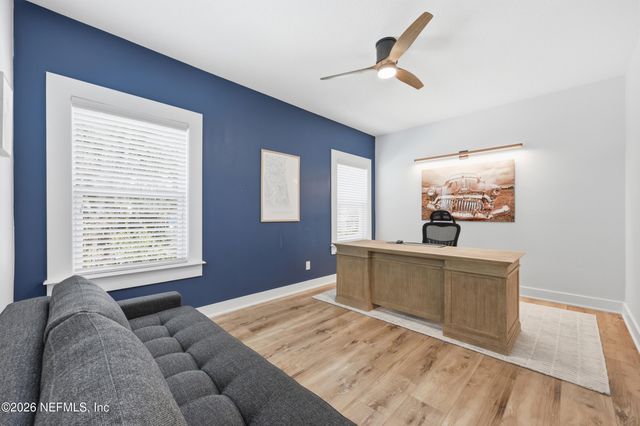 2041 WATERWAY ISLAND Lane, Jacksonville Beach, FL 32250