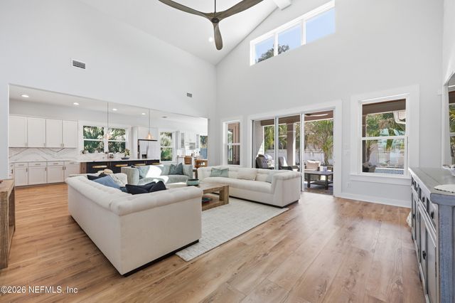 2041 WATERWAY ISLAND Lane, Jacksonville Beach, FL 32250