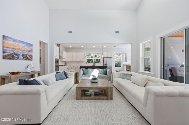 2041 WATERWAY ISLAND Lane, Jacksonville Beach, FL 32250