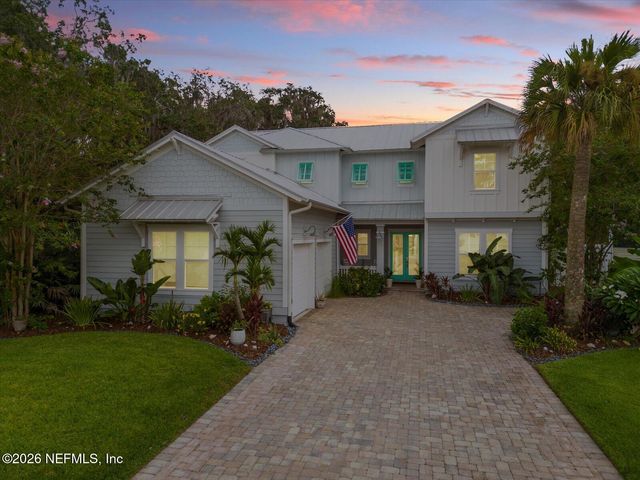 2041 WATERWAY ISLAND Lane, Jacksonville Beach, FL 32250