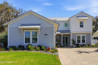 2041 WATERWAY ISLAND Lane, Jacksonville Beach, FL 32250