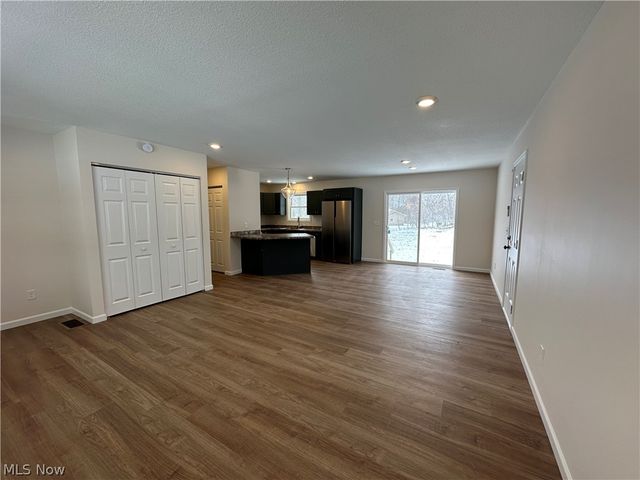 24 Maranatha Drive, Youngstown, OH 44505