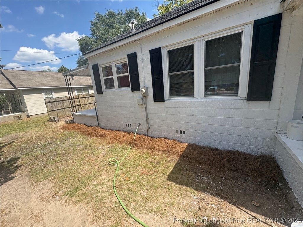 116 E McNeill Drive, Red Springs, NC 28377 — photo 4
