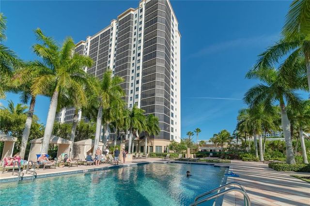 1065 Borghese LN 1902, Naples, FL 34114