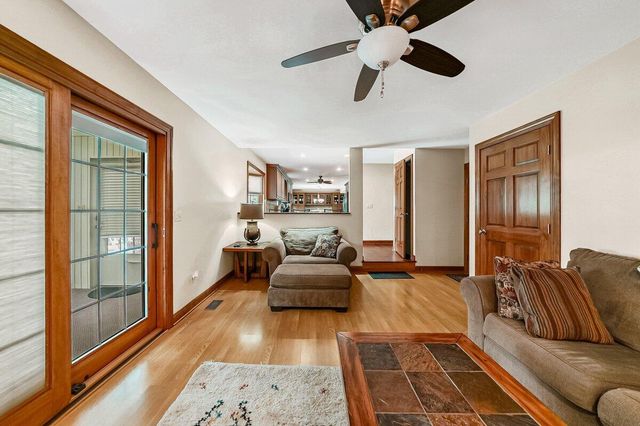1200 Seminole Drive, Crown Point, IN 46307