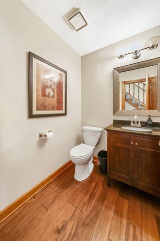 1200 Seminole Drive, Crown Point, IN 46307