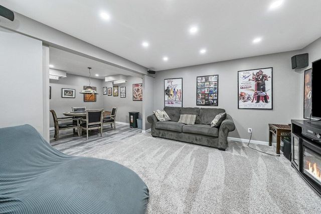 1200 Seminole Drive, Crown Point, IN 46307
