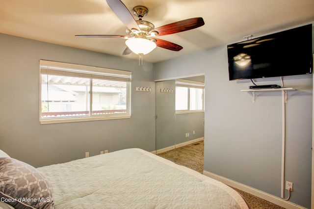 516 W SUMMIT AVE, Coeur D'alene, ID 83814