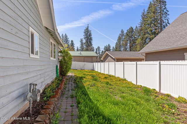 516 W SUMMIT AVE, Coeur D'alene, ID 83814
