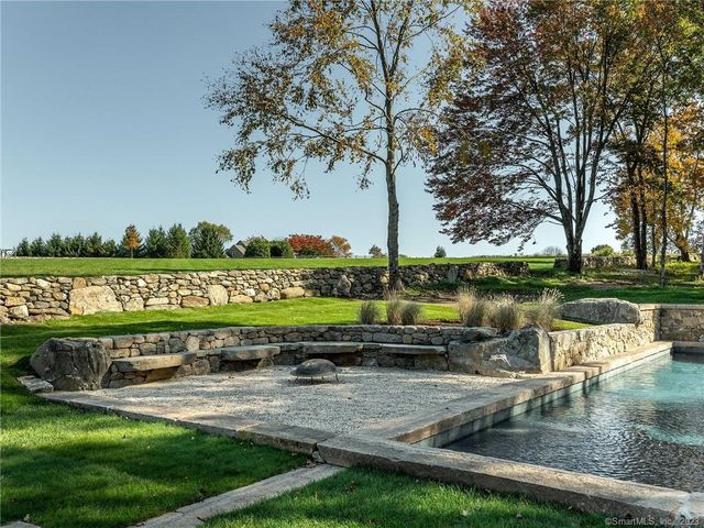220 Painter Hill Road, Roxbury, CT 06783