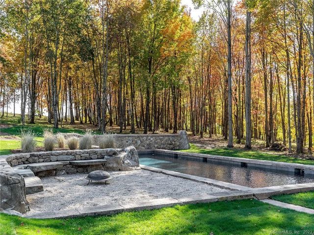 220 Painter Hill Road, Roxbury, CT 06783