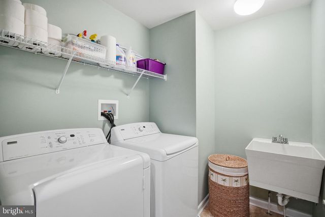 223 TALL TREES CIR, Downingtown, PA 19335