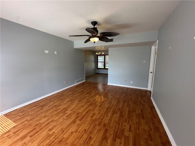 117 Holly Dr, Portland, TX 78374