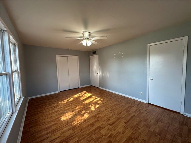 117 Holly Dr, Portland, TX 78374