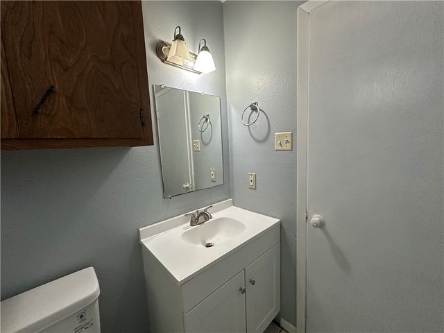 117 Holly Dr, Portland, TX 78374