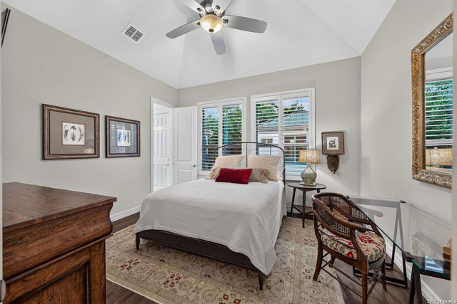 7114 Bluff Run, San Antonio, TX 78257