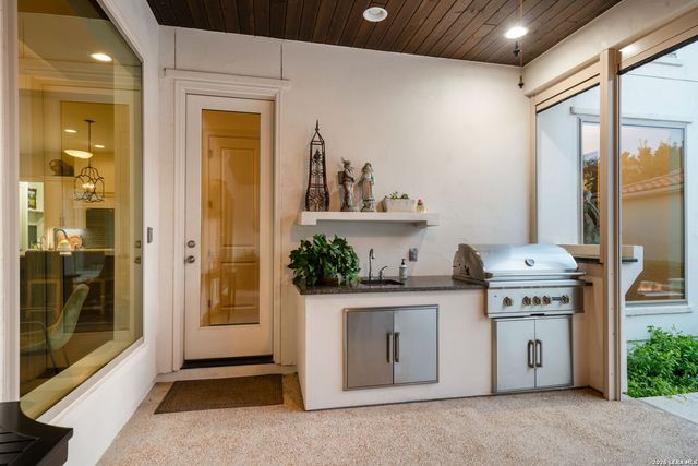 7114 Bluff Run, San Antonio, TX 78257