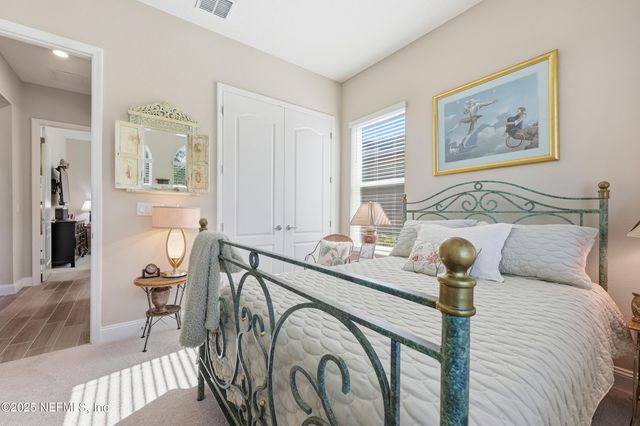 86 WHEELWRIGHT Lane, Jacksonville, FL 32081