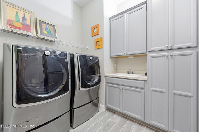 86 WHEELWRIGHT Lane, Jacksonville, FL 32081