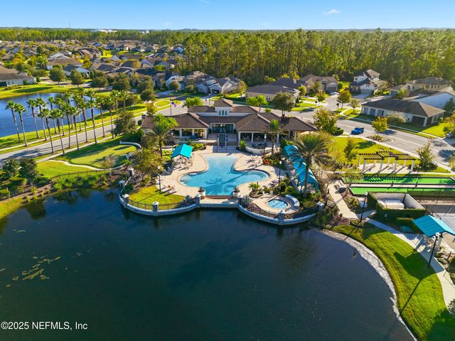 86 WHEELWRIGHT Lane, Jacksonville, FL 32081